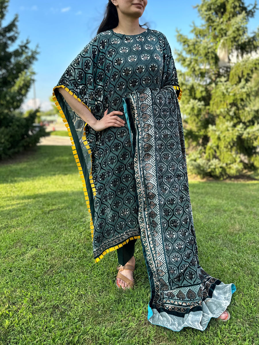 Gul Ahmed Stitched Velvet 3 Piece BVL12011A Salai Gul Ahmed Misc