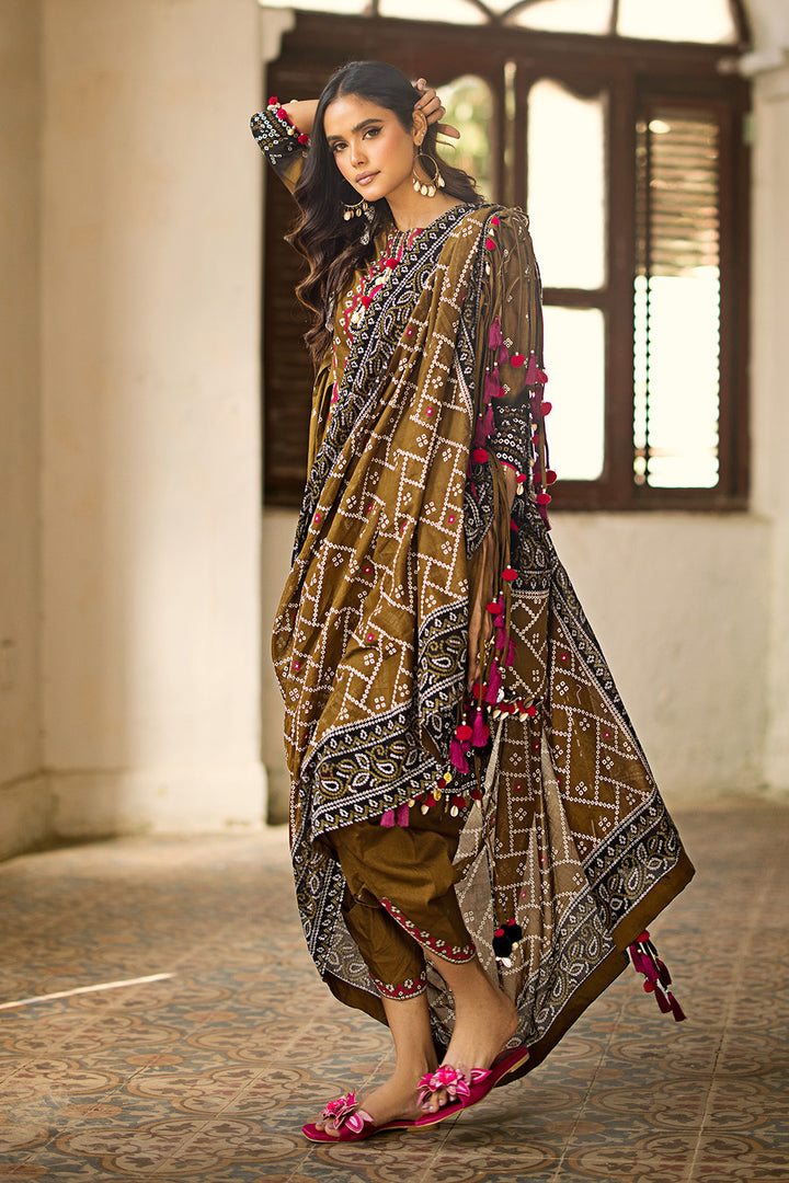 Gul Ahmed Stitched Lawn 2024 3 Piece CL-42034B - Salai - Salai 