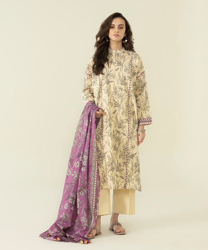 Sapphire Stitched Lawn 3 Piece U3P-DY23V4-17R - Salai - Salai 