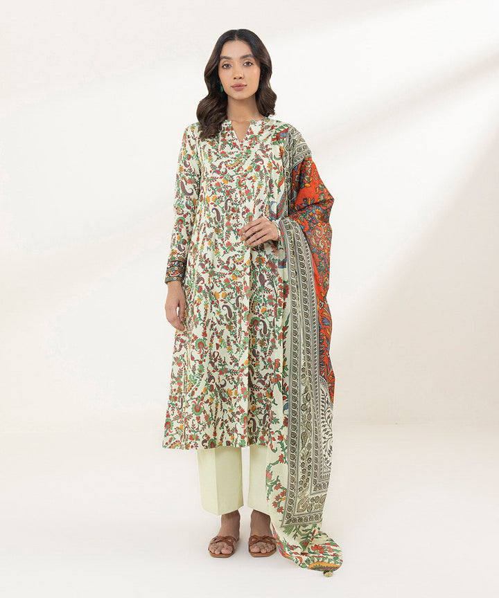 Sapphire Stitched Lawn 3 Piece 3DG-DAY23V2-4B - Salai - Sapphire 