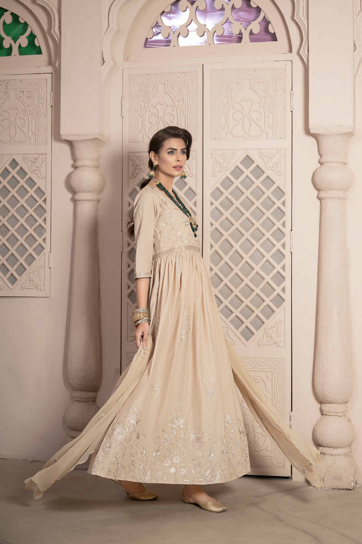 Nishat Stitched Luxury KFE24-11 - Salai - Nishat Linen 