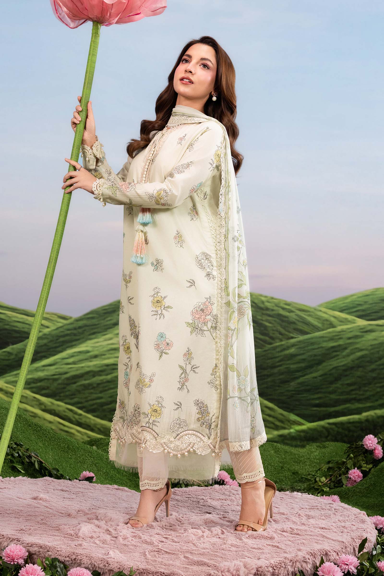 Maria B Stitched Embroidered 3 Piece D2A J(93) NY 168 – Salai