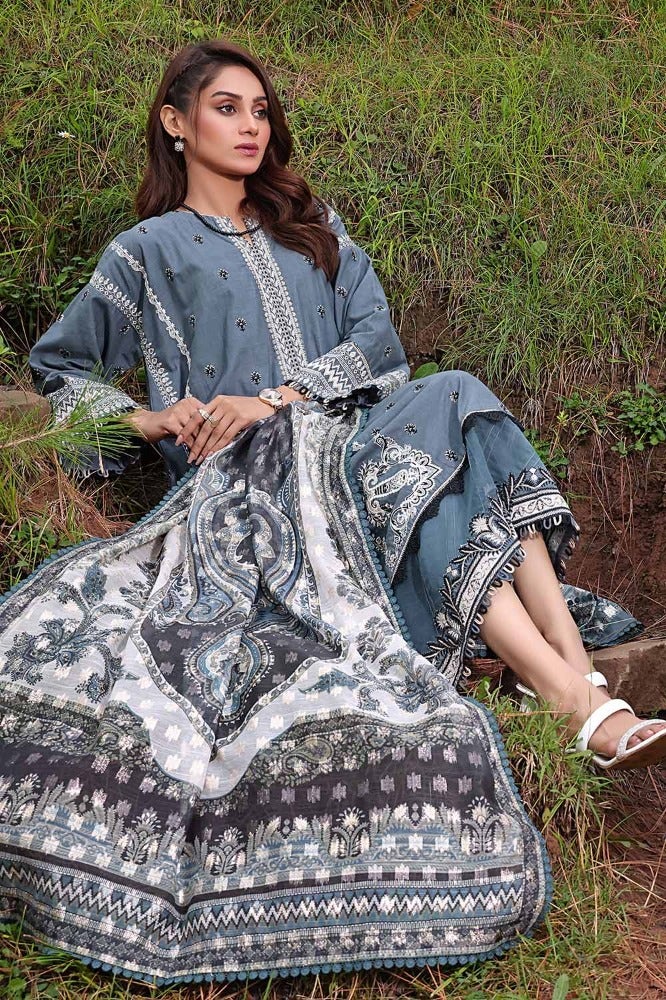 Gul Ahmed Stitched Winter 3 Piece MJ#32067 - Salai - Gul Ahmed 